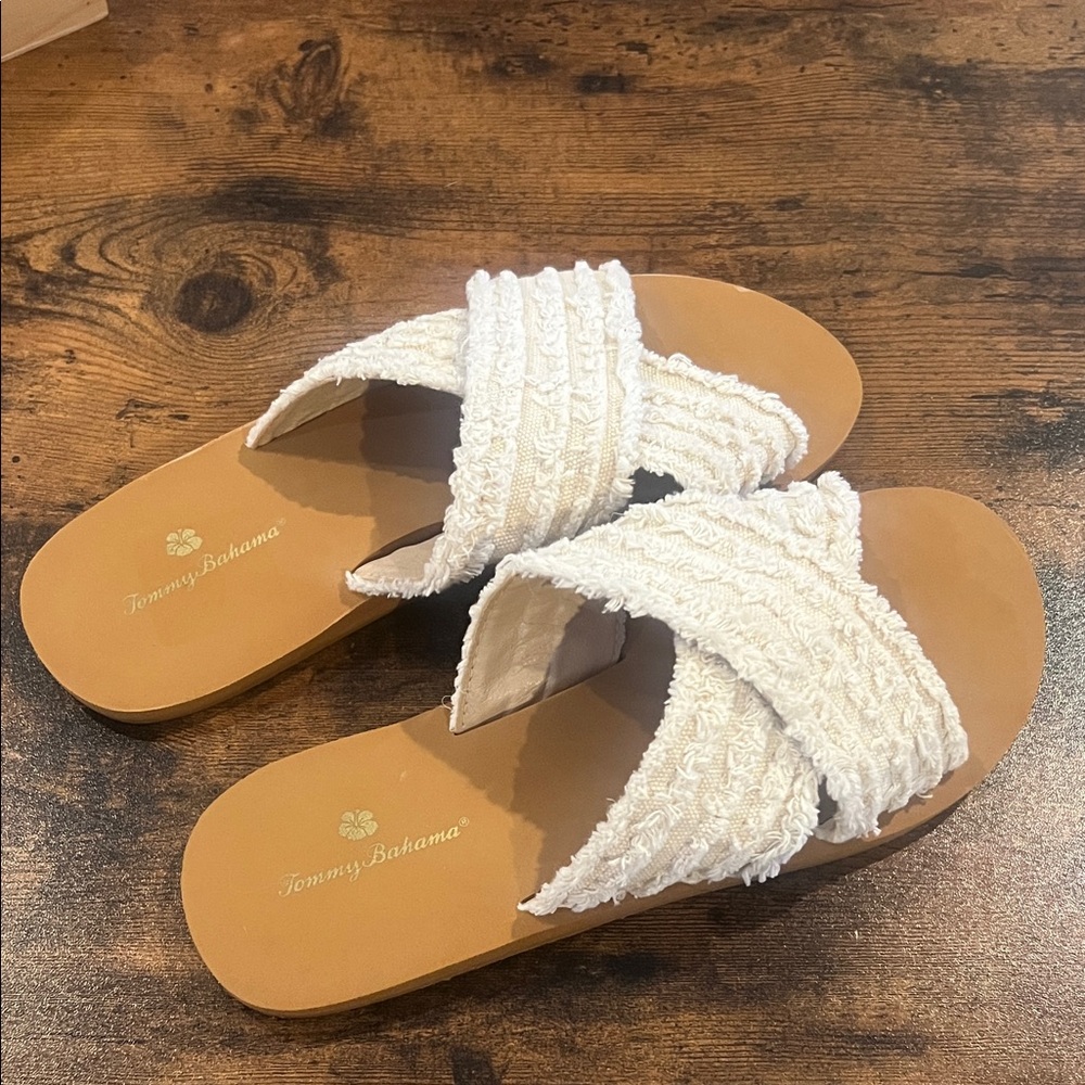 Tommy Bahama Women's Cream Sandals